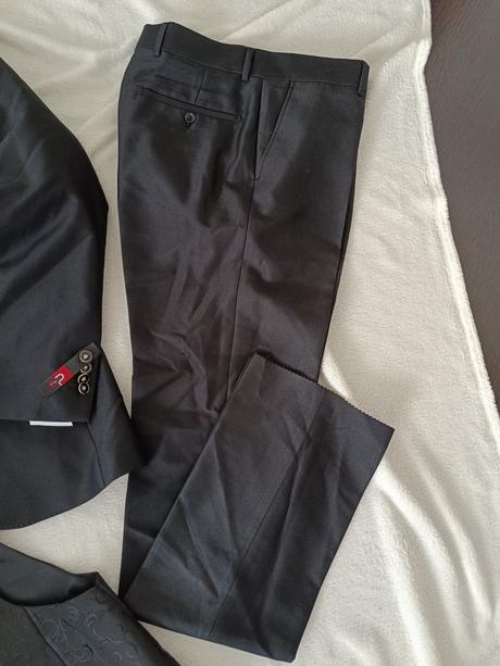 Svadobný / slávnostný komplet oblek, 44