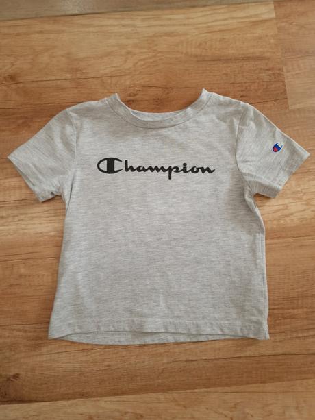 Tričeno champion z usa, veľ. 3t, top stav, champion,92