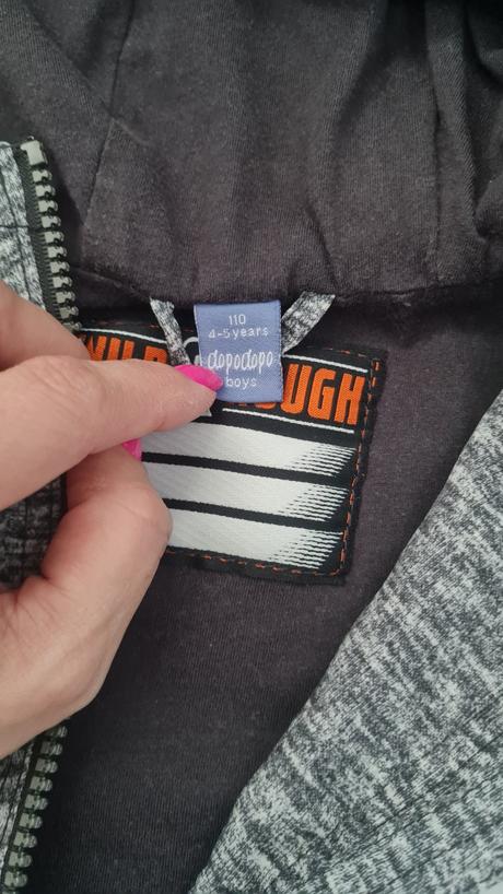 Balik veci pre chlapca 110, 104–116