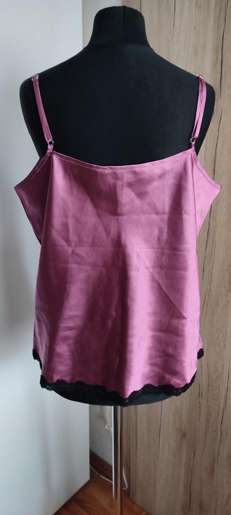 Vrchný diel z pyžamka, 42