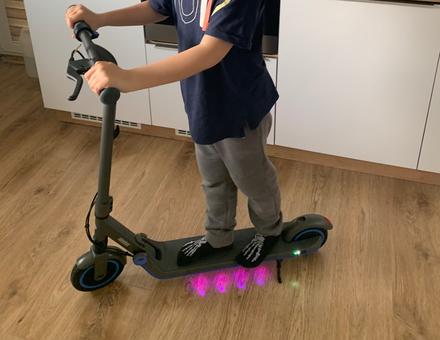 Elektrická kolobežka ninebot ekickscooter e10, 