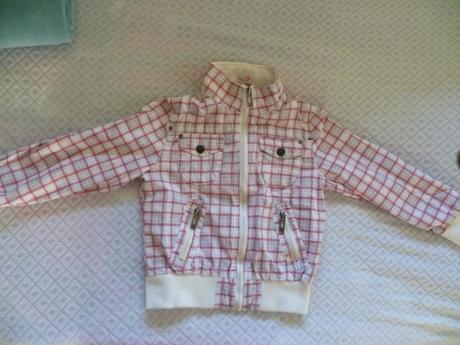 Prechodná bundička, 122