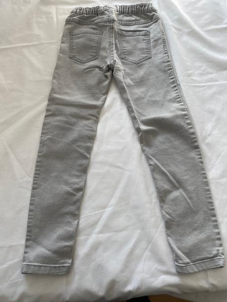 Šedé rifle, pepperts,128