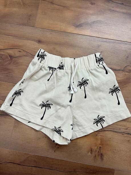 Teplákové kraťasy s palmami, zara,104