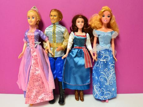 Barbie bábiky princezné, 
