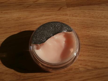 Set na nechty-laky+ krém na kožičku,