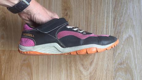 Tenisky merrel trail glove a/c 7 j fuchsia/ black, merrell,35