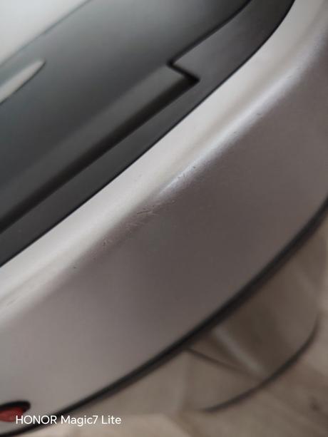 Bezdotykovy smetný kos, 