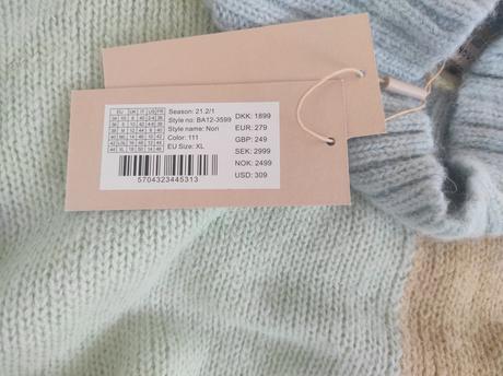 Značkový nový alpaca svetrík, xl