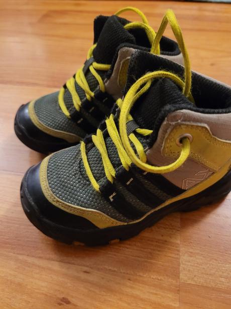 Adidas turistické topánky, adidas,23