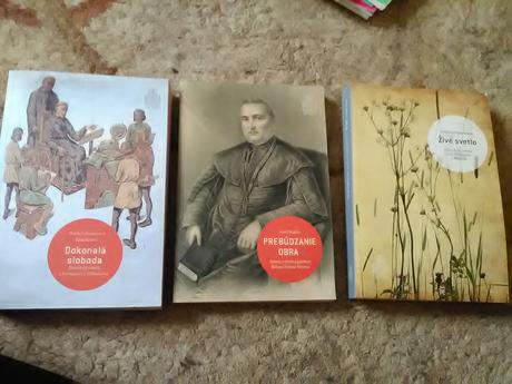 3 náboženské knihy, 