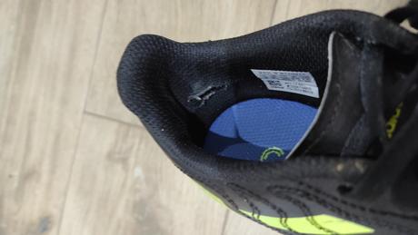 Kopačky v 35, adidas,35