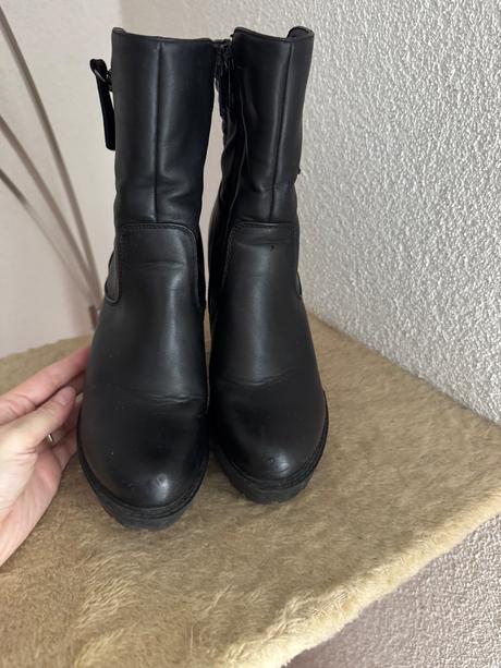 Členkové čižmy, 35