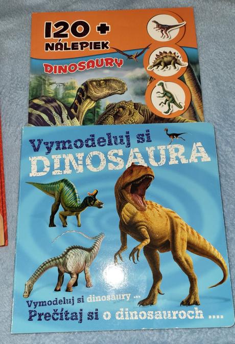 Knižka vymodeluj si dinosaura, 