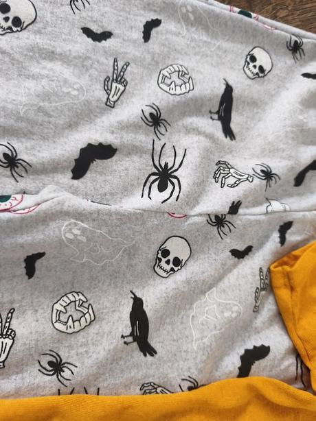 Halloweenske pyzamo, sinsay,140