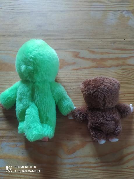 2 ks mončiči spolu 30 eur,