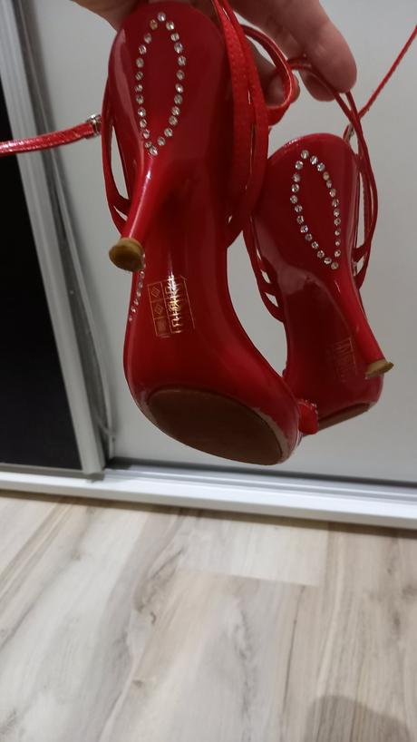 Sandalky na prilezitost 38/39, 38