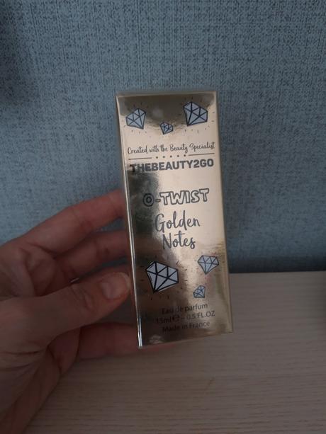 Parfem o-twist golden notes, 