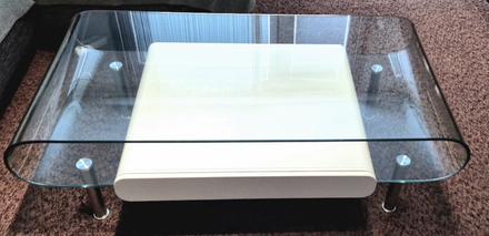 Konferenčný stolík,