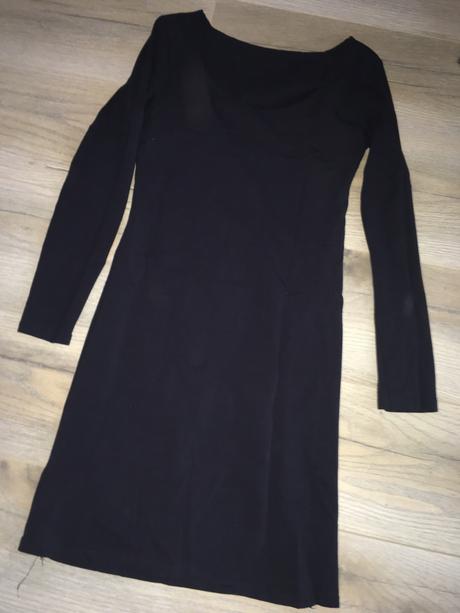 Tmavomodré šaty s, s