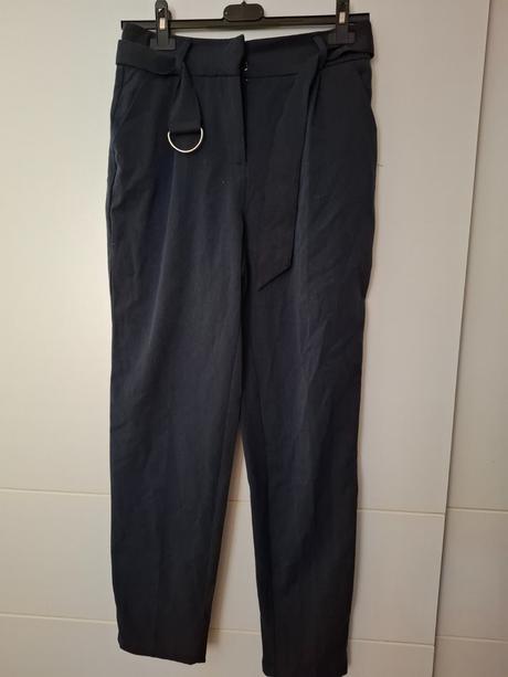 Elegantné nohavice, 36