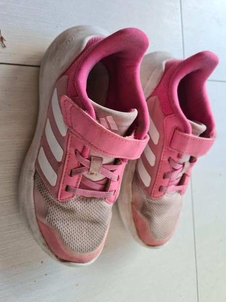 Tenisky adidas - sieťované, veľ. 33, adidas,33