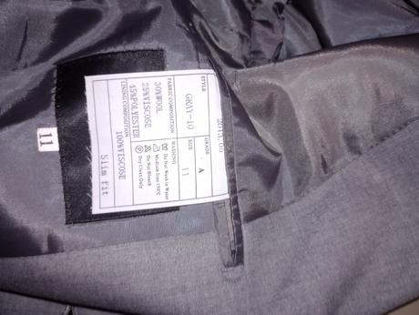 Ponúkam chlapčenský komplet - vesta+ sako, 152