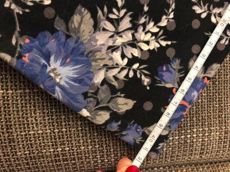 Kvetove sukienka, veľkosť 36, zn. oasis, 36