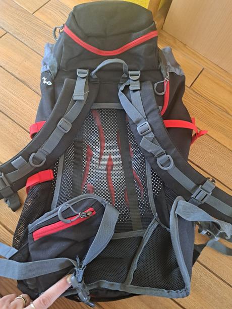 Turistický batoh husky 38l, husky