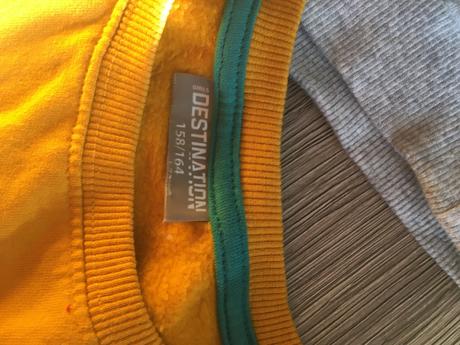 2x mikiny, veľ. 158, spolu 6 eur, 158