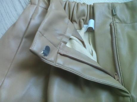 Koženkové šortky, zara,140