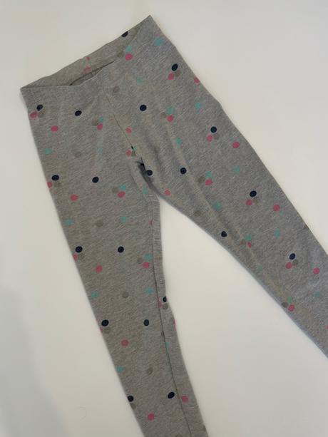 Bodkované legíny, 146