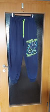 Zateplené tepláky veľ.m veľ.l, m