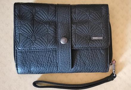 Veľká peňaženka roxy, roxy