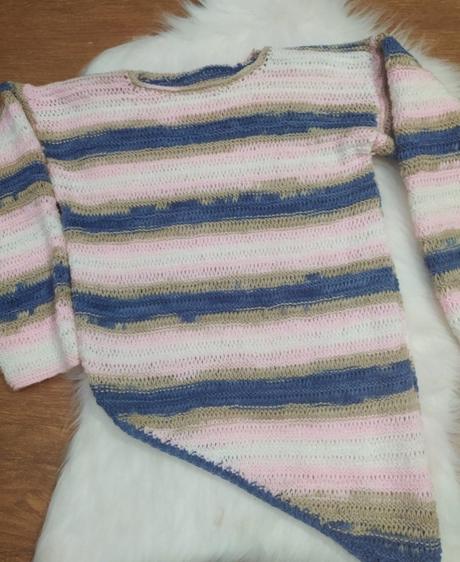 Pletený sveter, 146