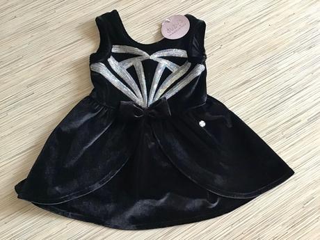 Milučké zamatove saticky, 74