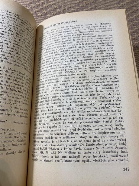 Krásna stará zberateľská kniha molière 2 rok 1972, 