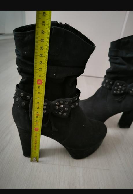 Kotníkové čižmičky, 38