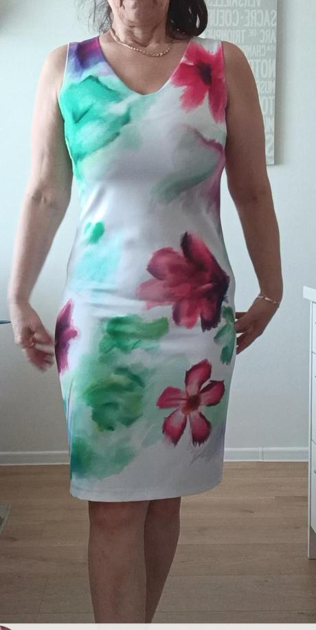 Letné elastické šaty, 40