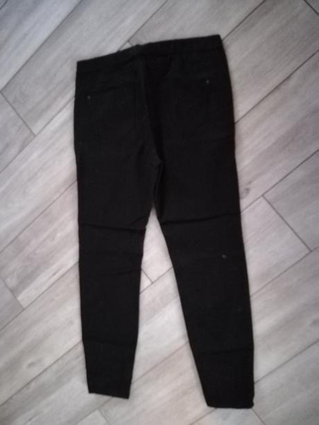 Čierne nohavice, c&a,42