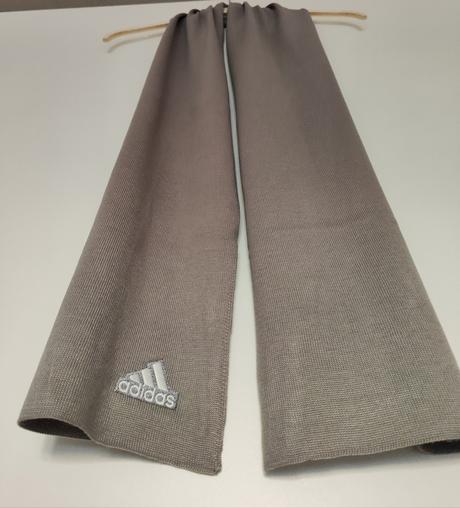 Šál adidas, adidas