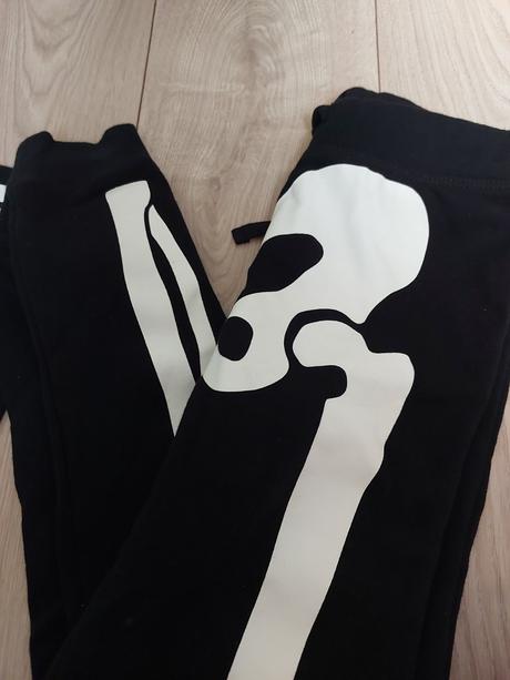 Komplet s kostrou, h&m,134