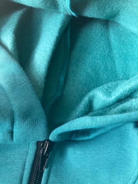 Mikina s volánmi why, 104