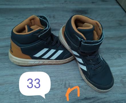 Botasky, adidas,33