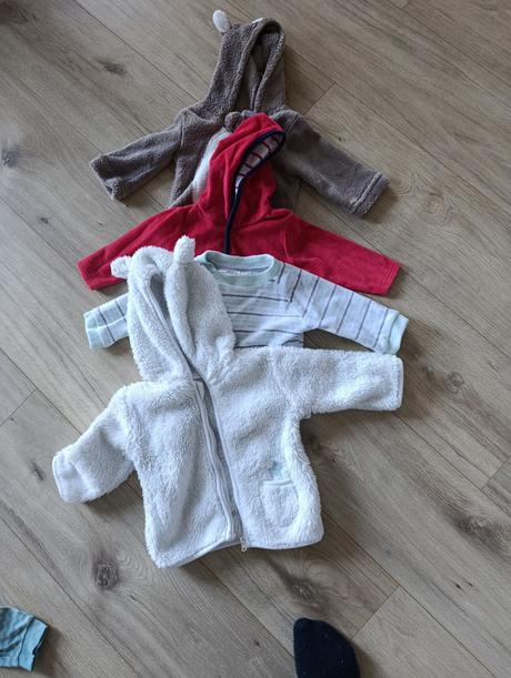 Oblečenie pre dievčatko veľkosť 68, 68–80