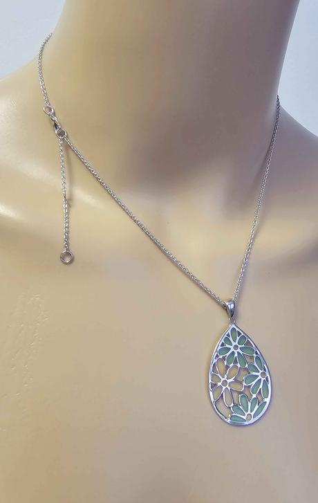 Náhrdelník s kvietkami, 