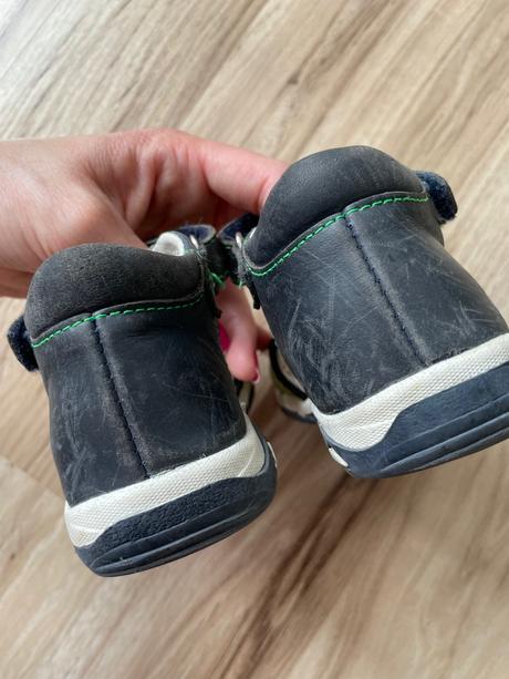 Sandále, d.d.step,22