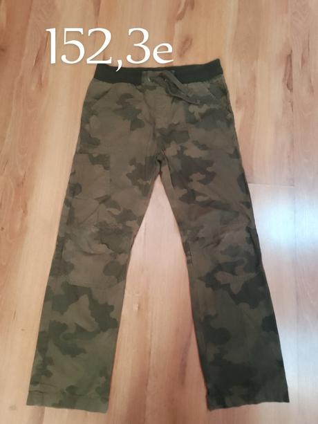 Maskáčové nohavice, 152