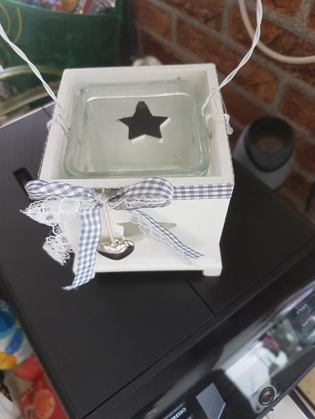 Svietnik-lampáš-lucerna, 