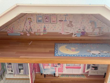 Majestic dom pre barbie + nábytok,